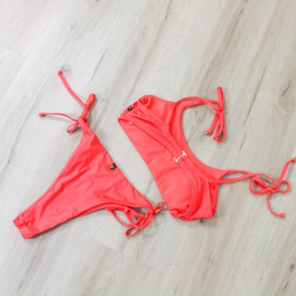 *La Vie En Rose Salmon Suitsuit - Picture 6 of 6